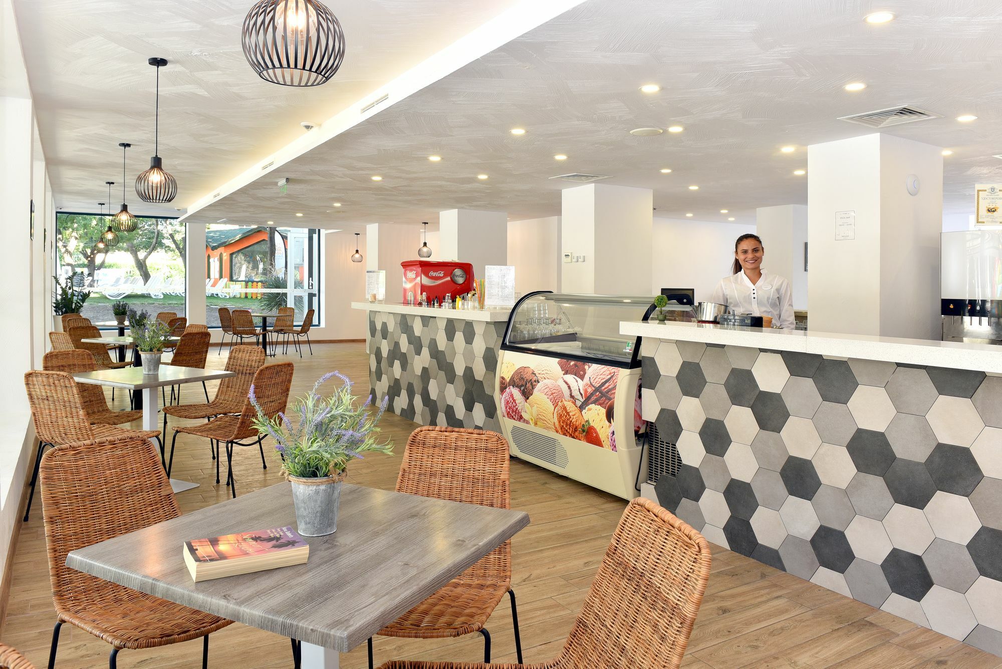 Ihotel Napospart Kültér fotó