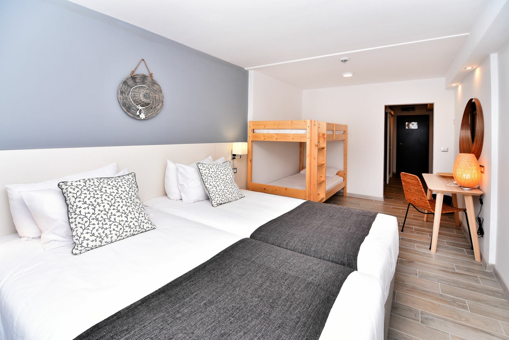 Ihotel Napospart Kültér fotó