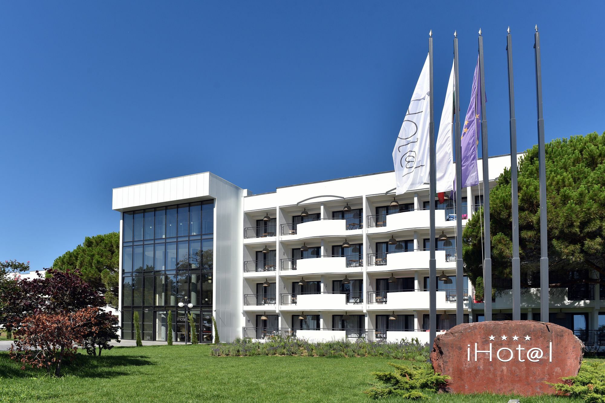 Ihotel Napospart Kültér fotó