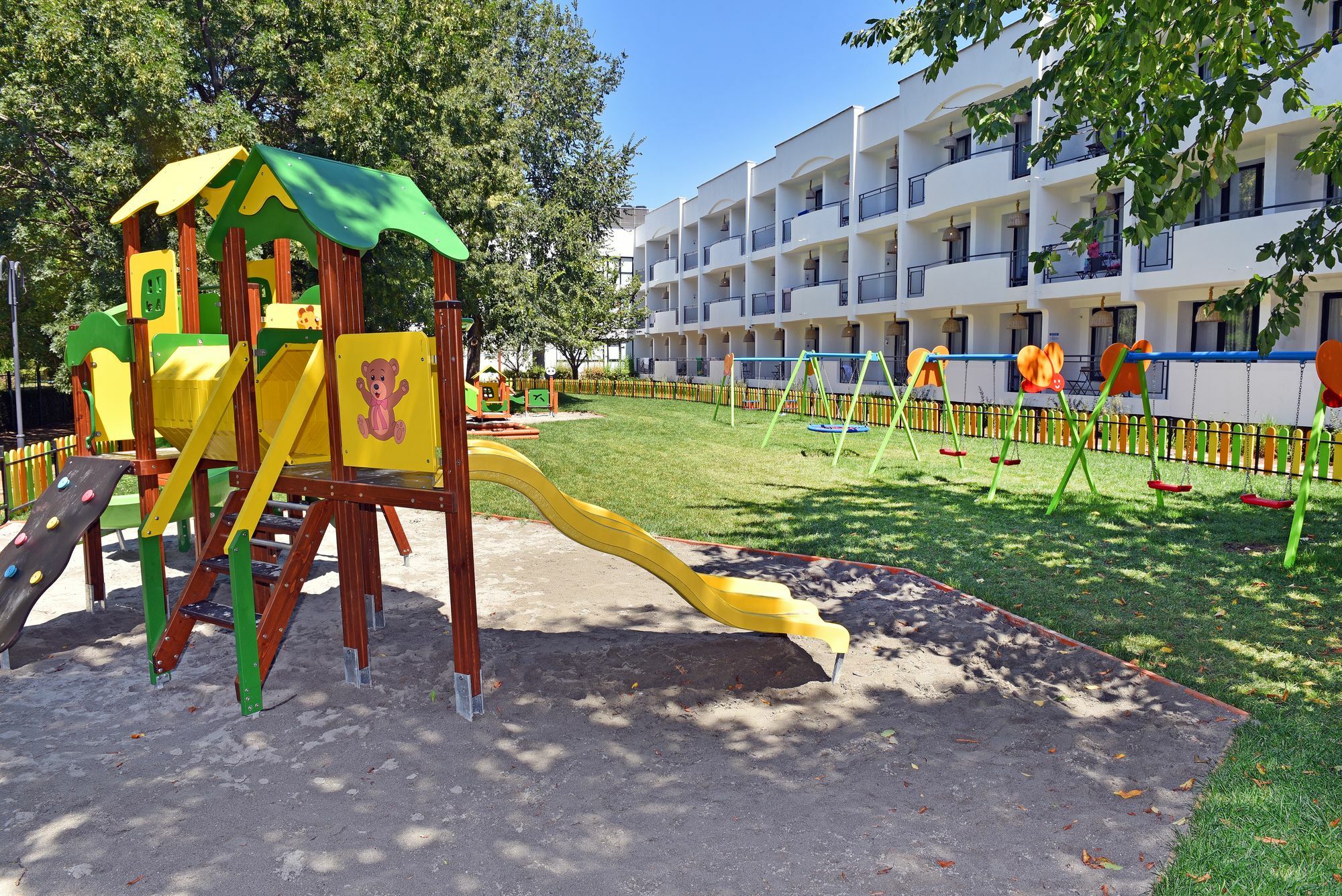 Ihotel Napospart Kültér fotó