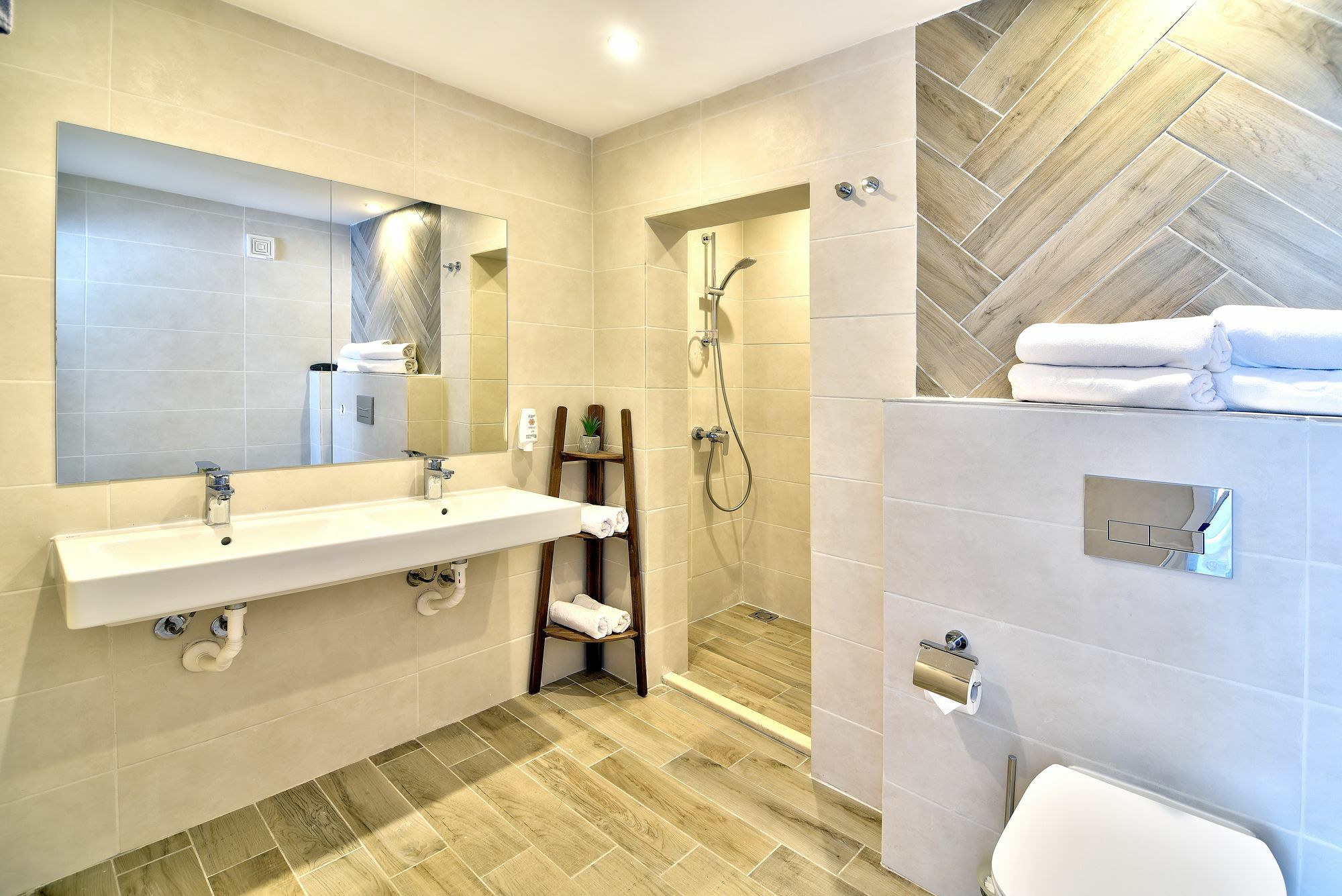 Ihotel Napospart Kültér fotó